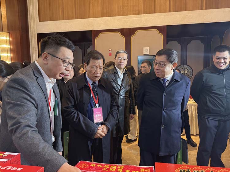 图片25.jpg